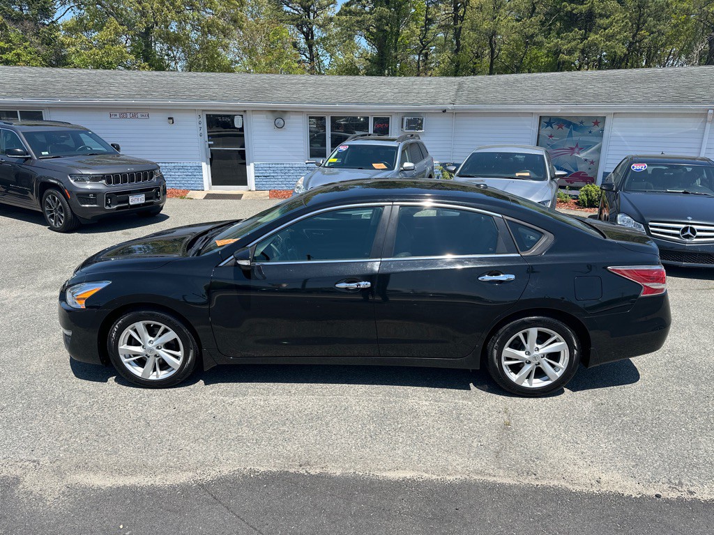 2014 Nissan Altima Image 2