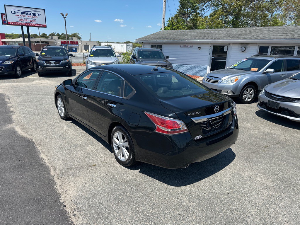 2014 Nissan Altima Image 3
