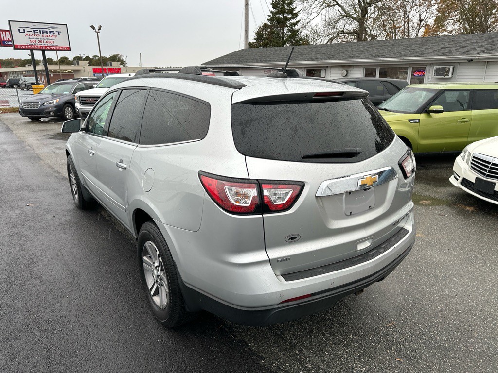 2016 Chevrolet Traverse Image 3