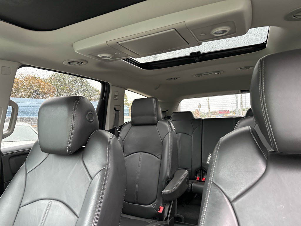 2016 Chevrolet Traverse Image 13