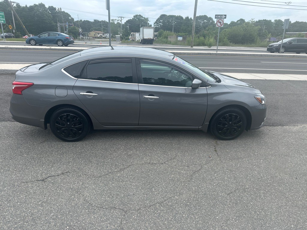 2017 Nissan Sentra Image 6