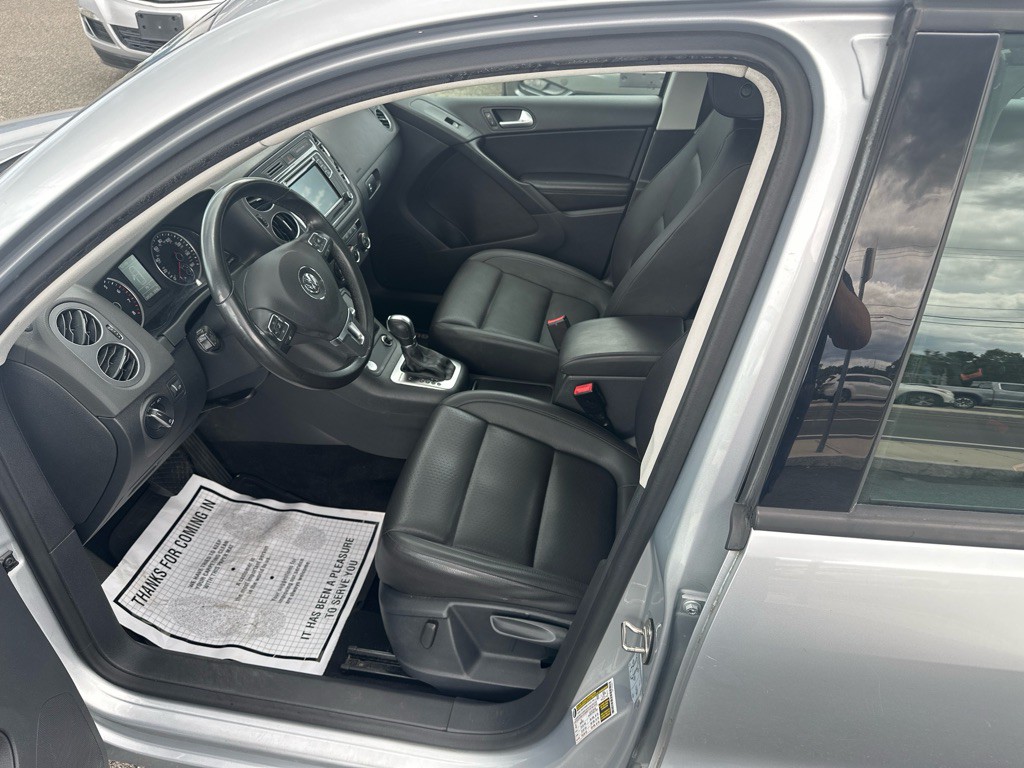 2017 Nissan Sentra Image 35