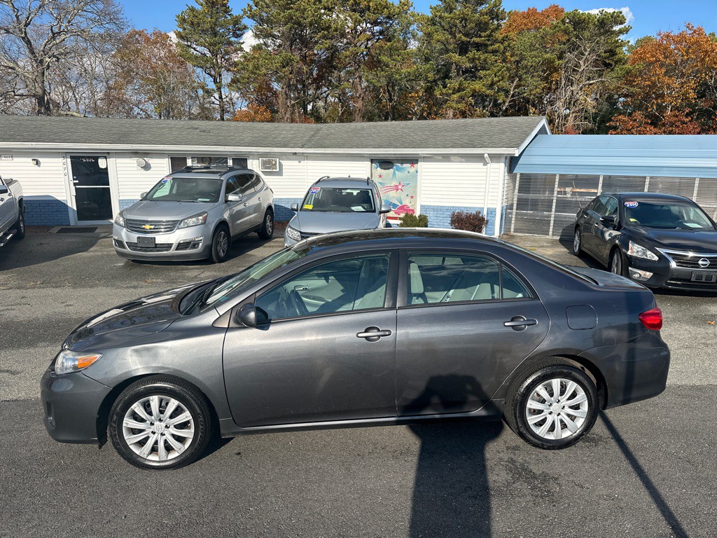 2012 Toyota Corolla Image 2