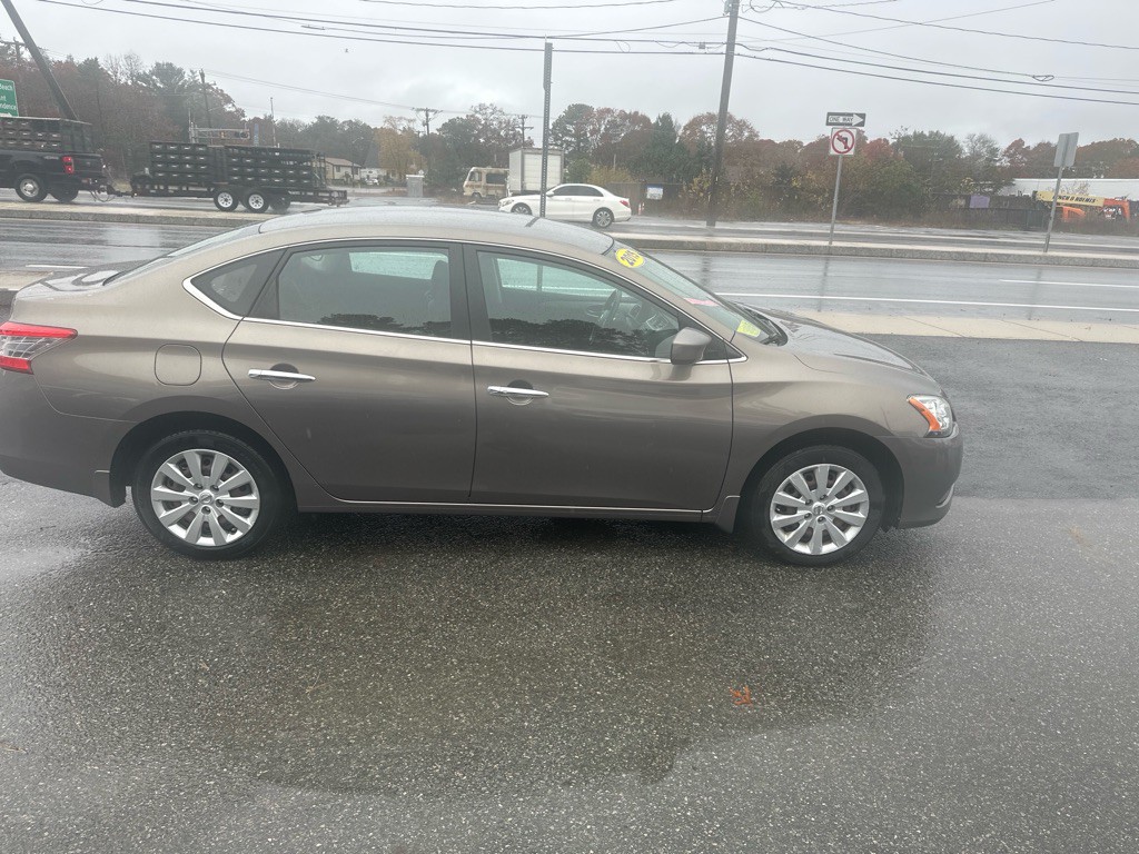 2015 Nissan Sentra Image 12