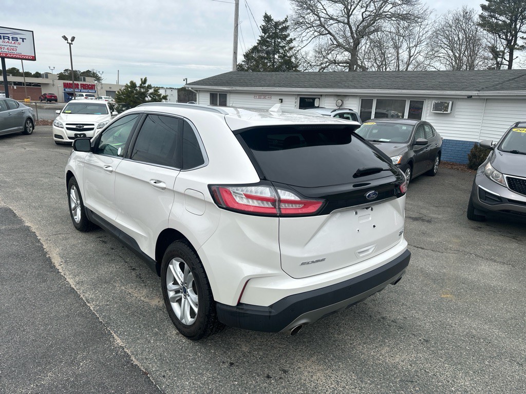 2019 Ford Edge Image 3