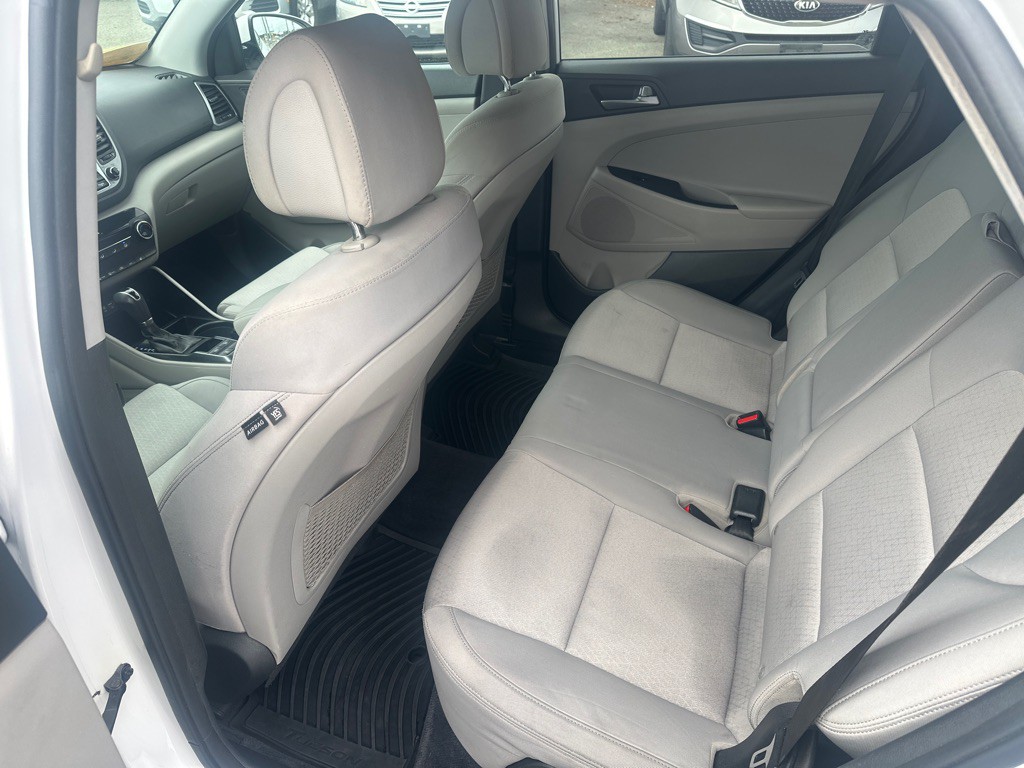 2017 Hyundai Tucson Image 9