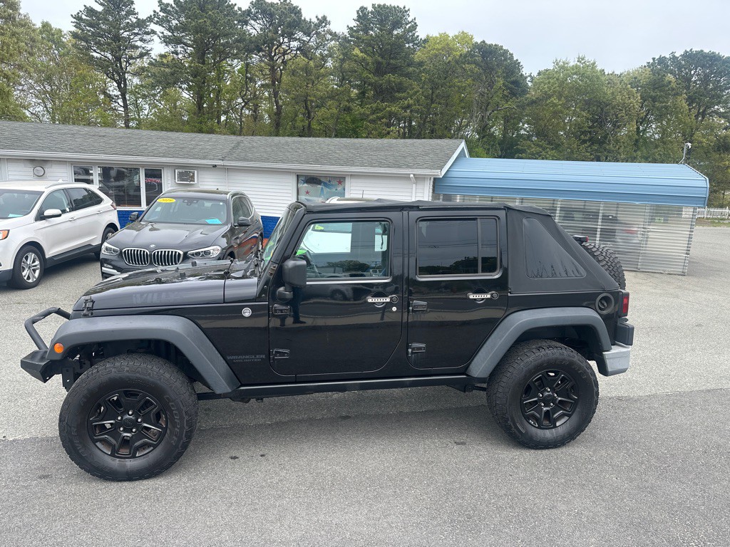 2015 Jeep Wrangler Unlimited Image 2