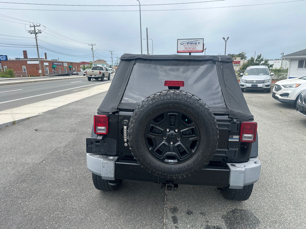 2015 Jeep Wrangler Unlimited Image 4