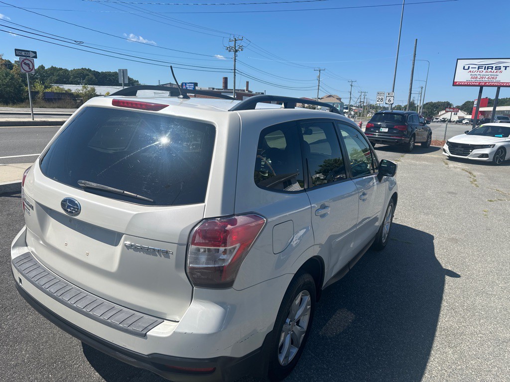 2015 Subaru Forester Image 5
