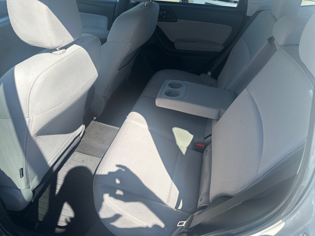 2015 Subaru Forester Image 9
