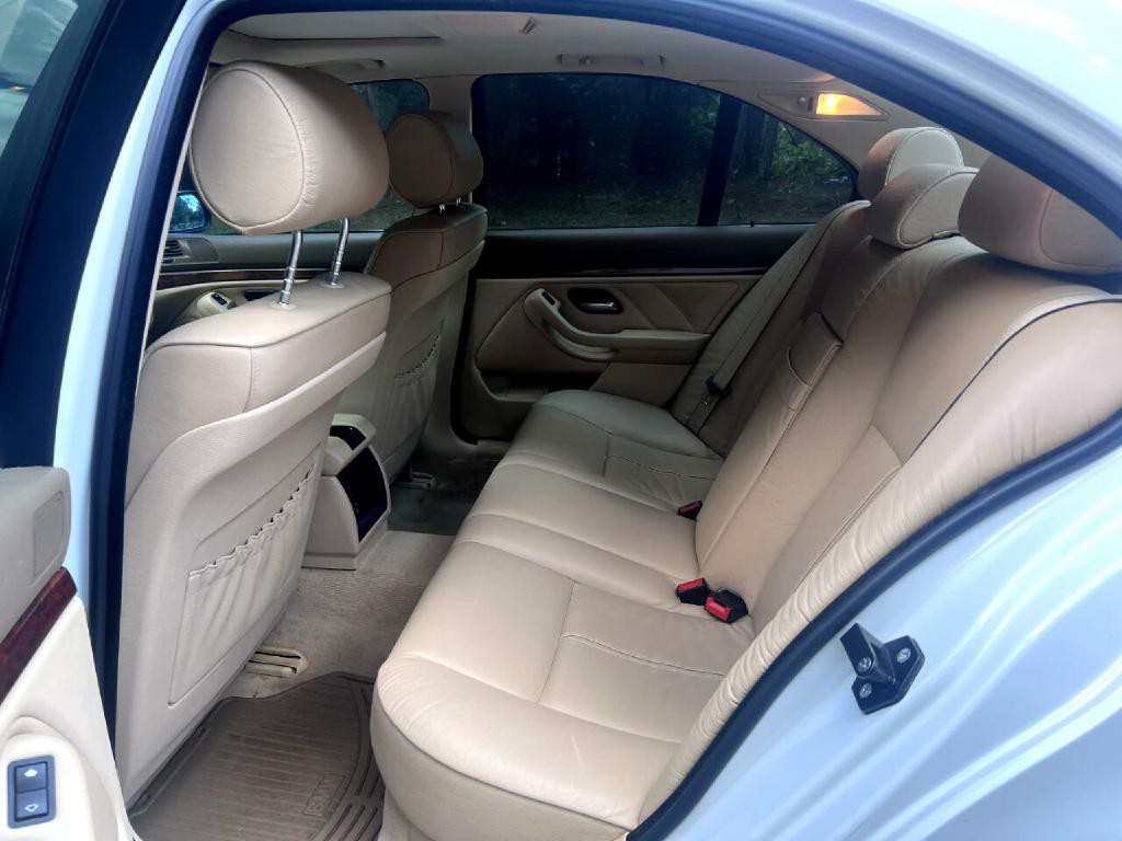 2003 BMW 5 Series Image 13