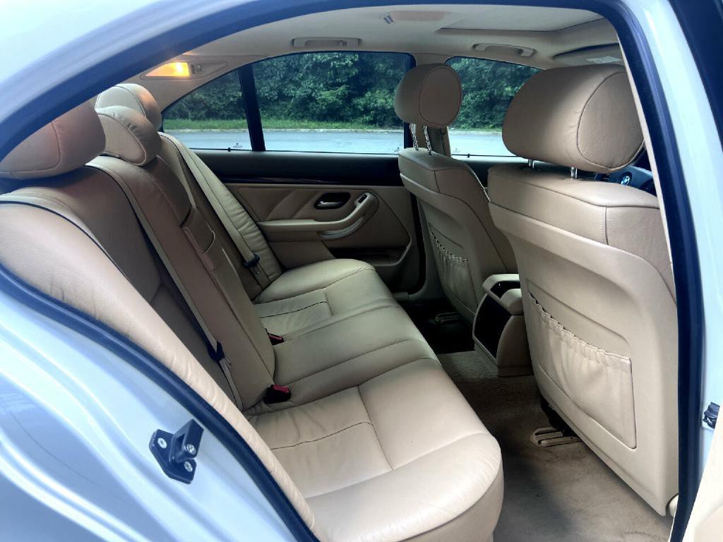 2003 BMW 5 Series Image 14