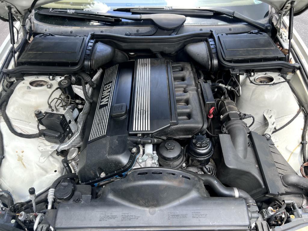 2003 BMW 5 Series Image 22