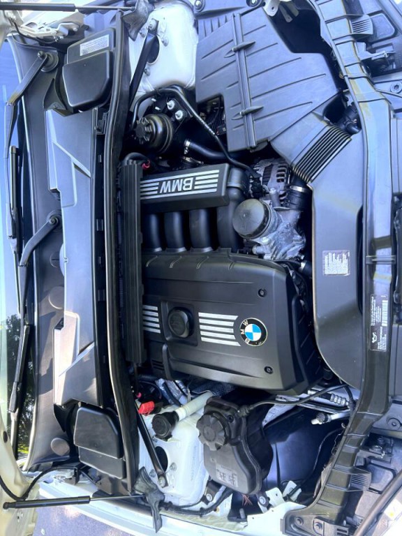 2012 BMW 1 Series Image 19