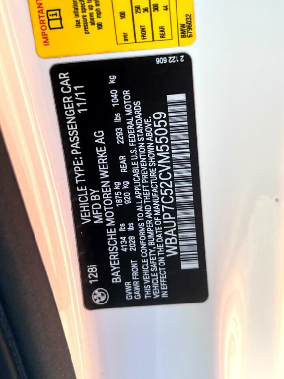 2012 BMW 1 Series Image 22