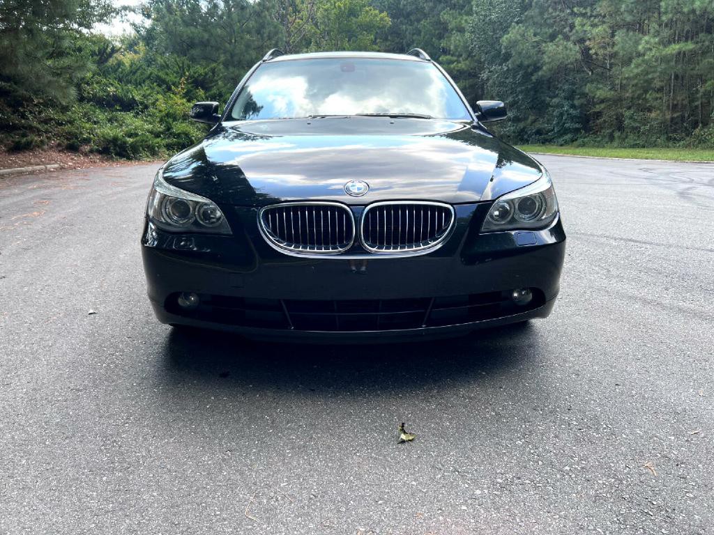 2006 BMW 5 Series Image 2