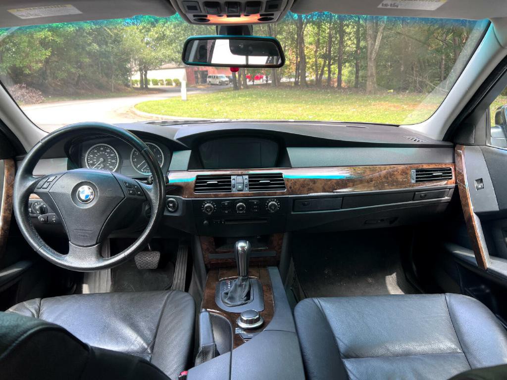 2006 BMW 5 Series Image 13