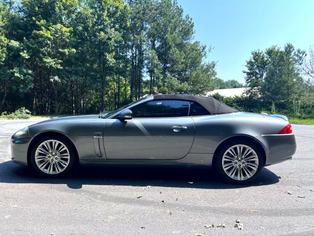 2010 Jaguar XK-Series Image 7