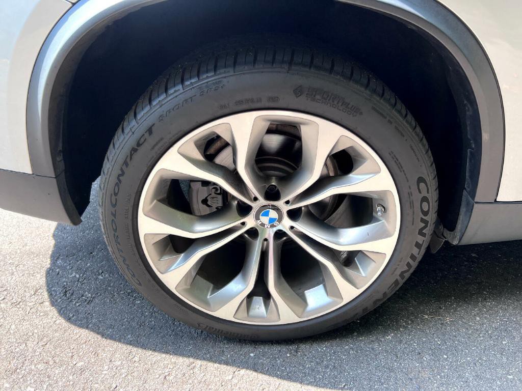 2018 BMW X5 Image 32