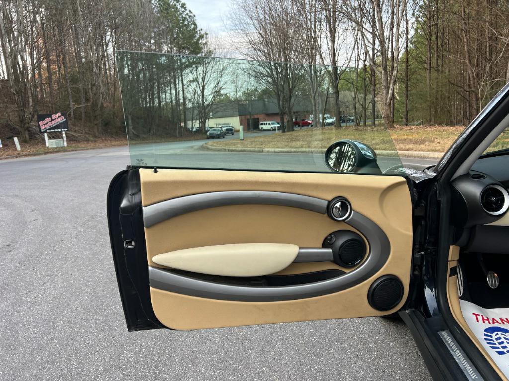 2008 MINI Cooper Clubman Image 10