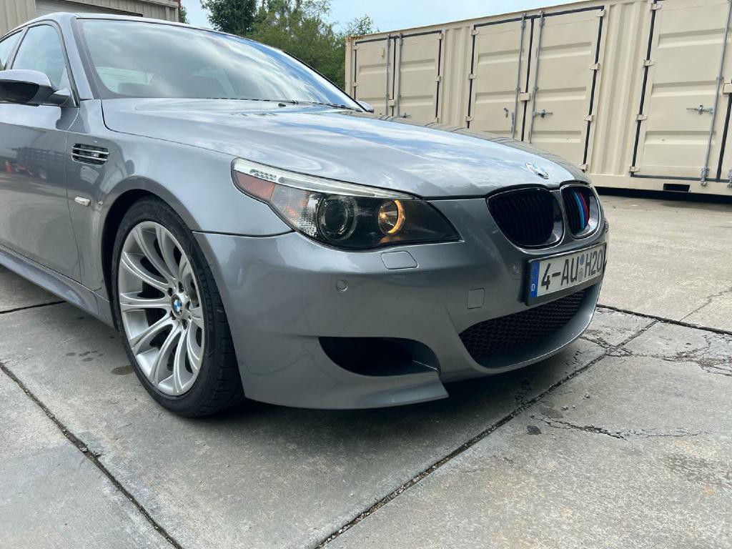 2007 BMW M5 Image 9