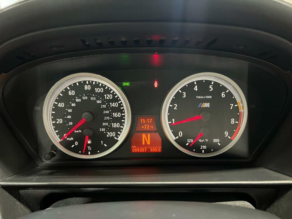2007 BMW M5 Image 30