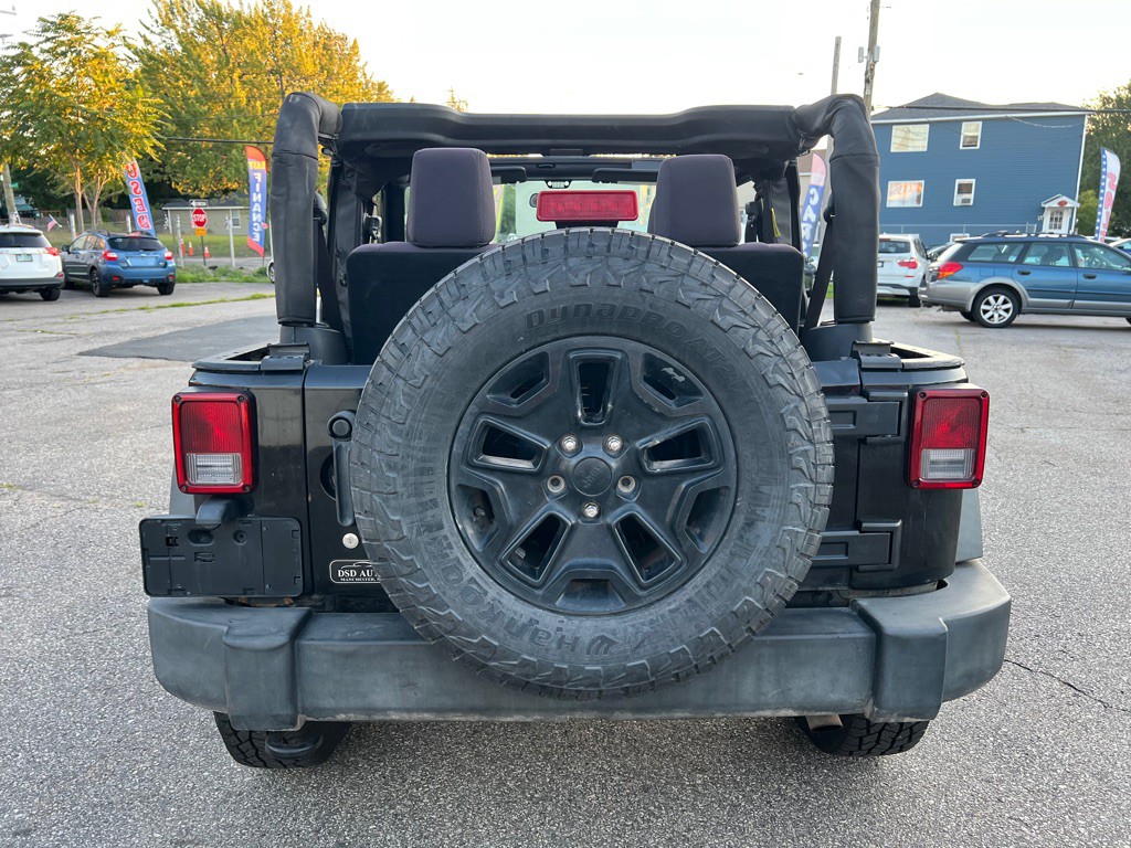2014 Jeep Wrangler Image 4