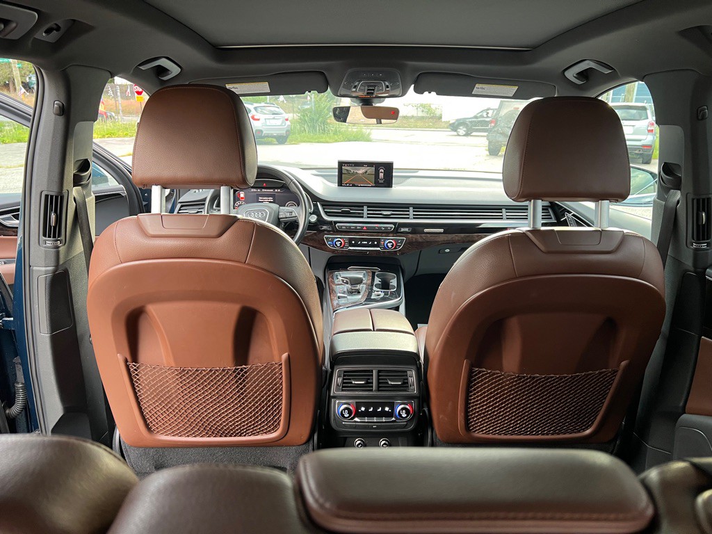 2018 Audi Q7 Image 12