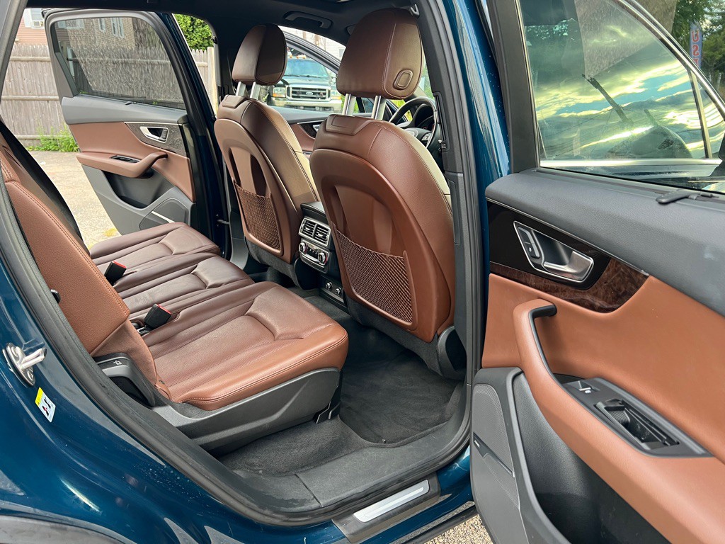 2018 Audi Q7 Image 13
