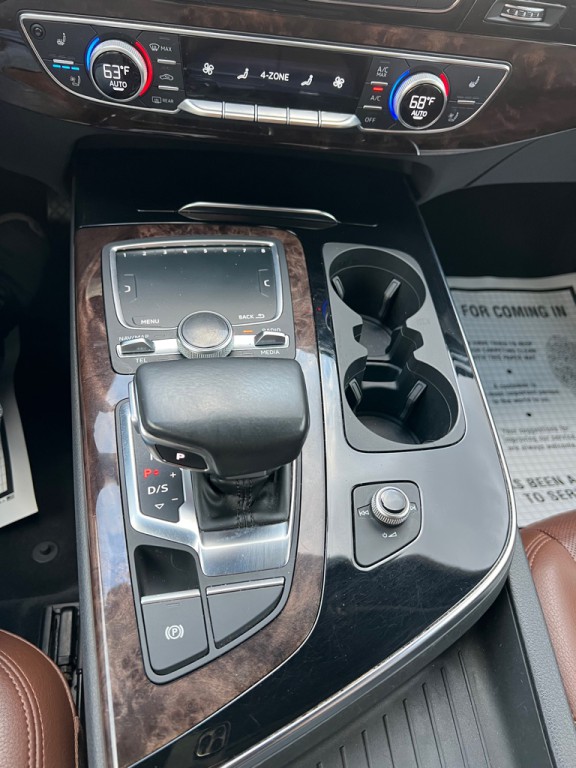2018 Audi Q7 Image 18