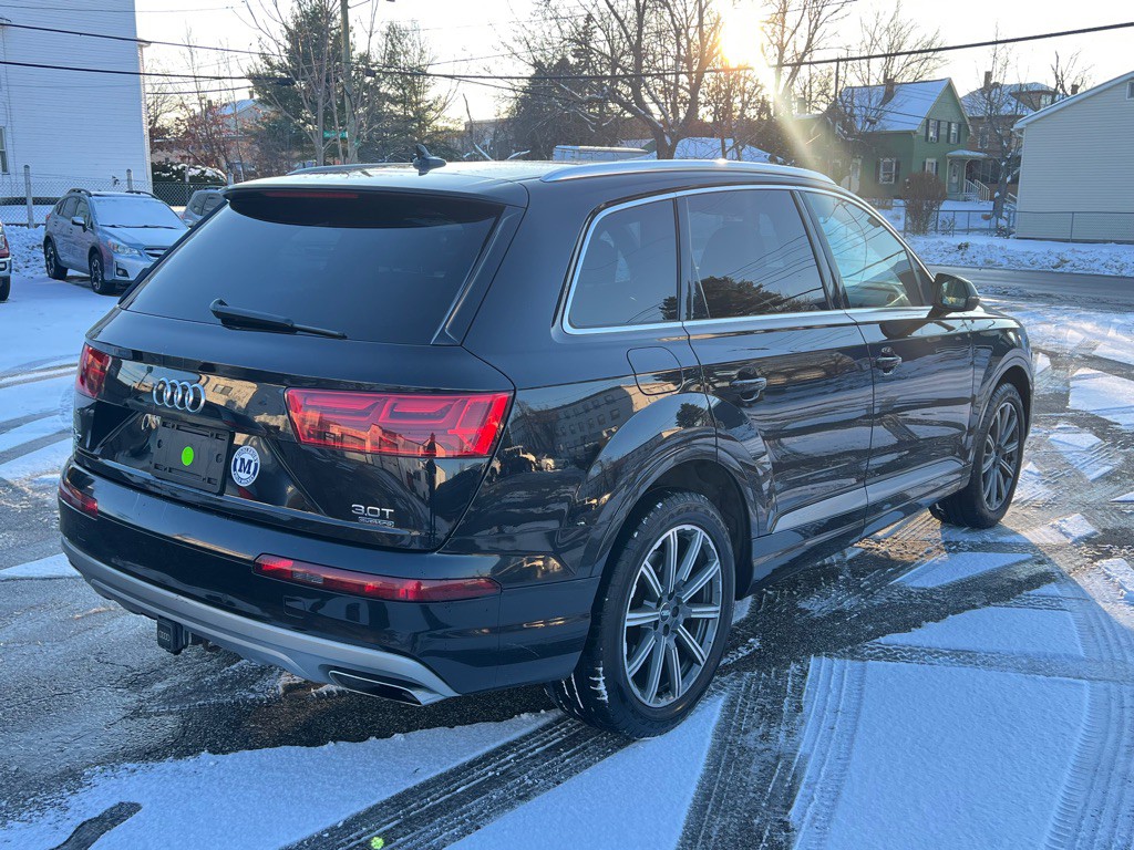2017 Audi Q7 Image 4