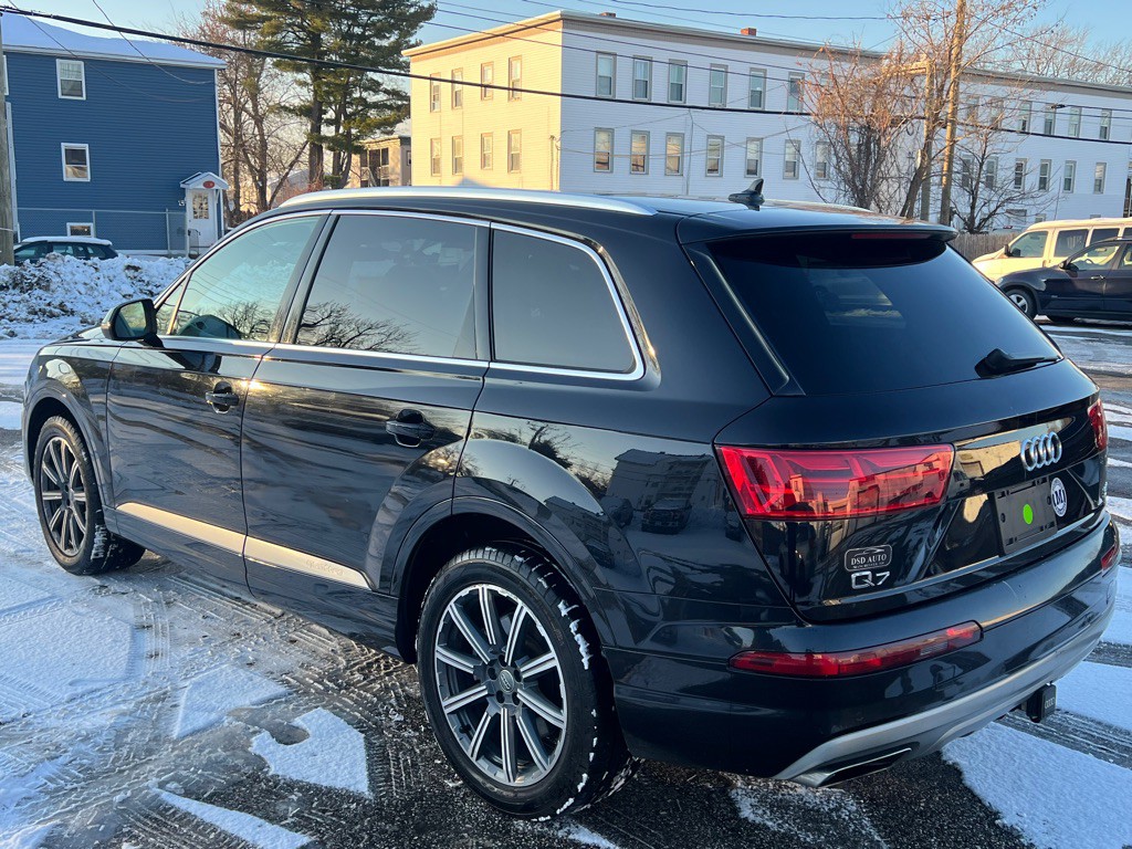 2017 Audi Q7 Image 6