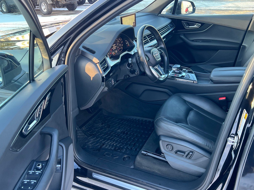 2017 Audi Q7 Image 7