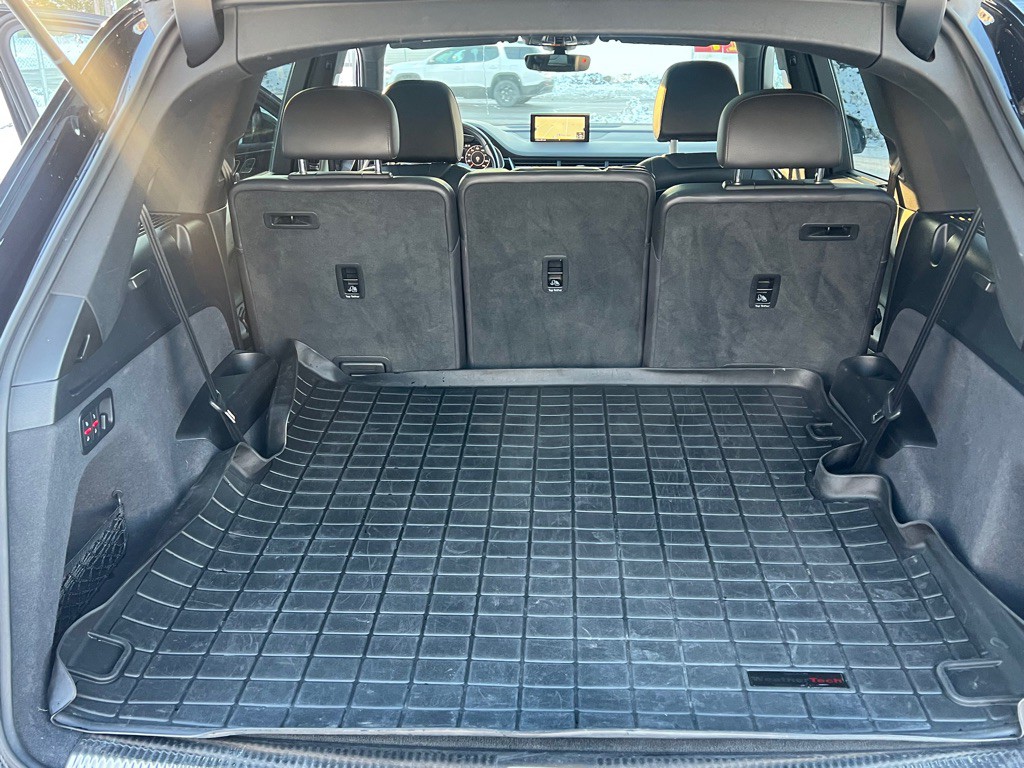 2017 Audi Q7 Image 10