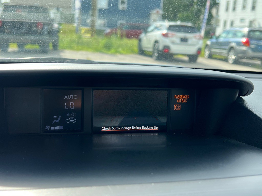 2015 Subaru Forester Image 14