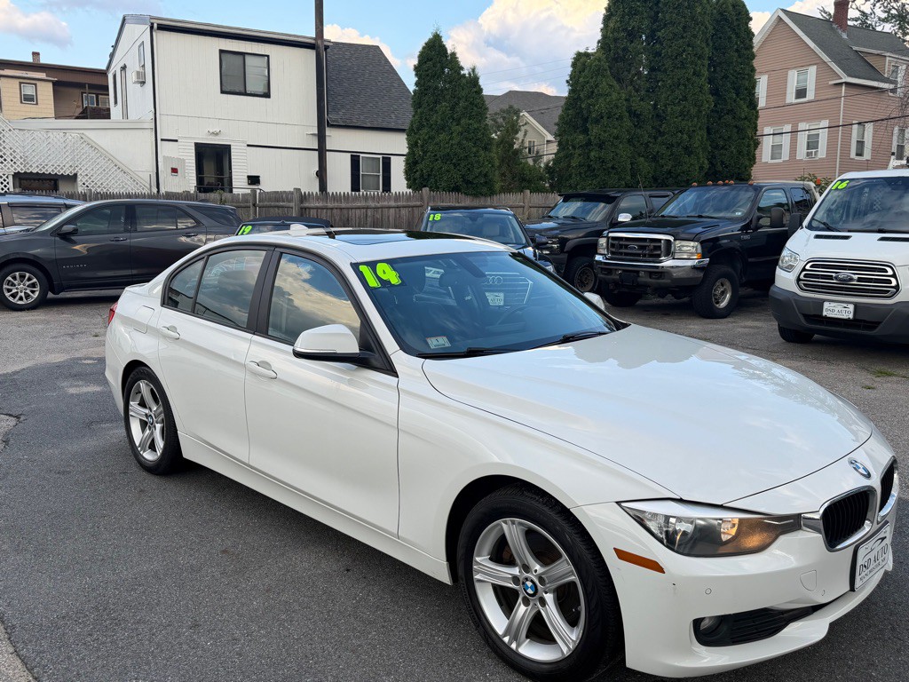 2014 BMW 3 Series Image 3