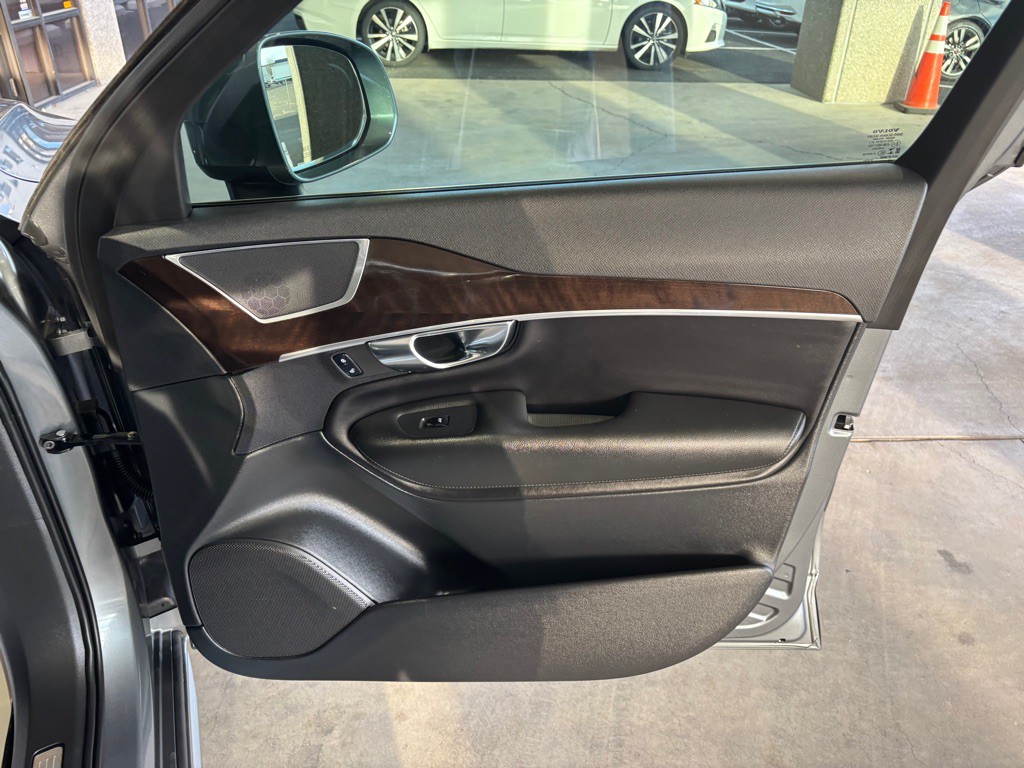2019 Volvo XC90 Image 41