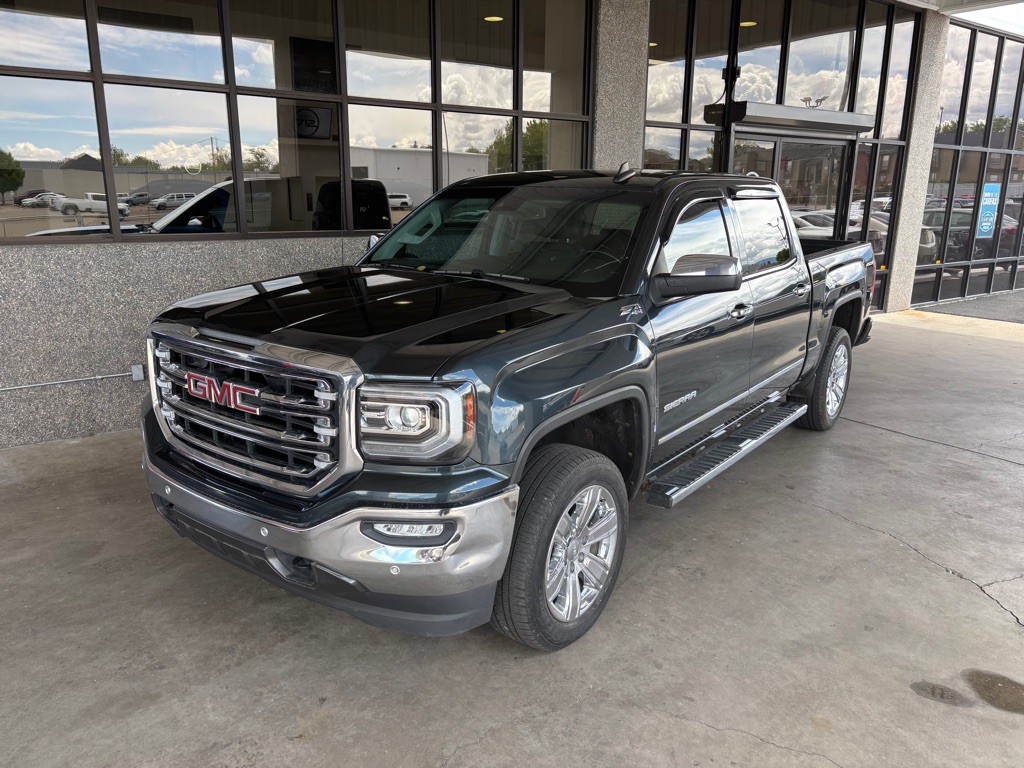 2018 GMC Sierra Image 1