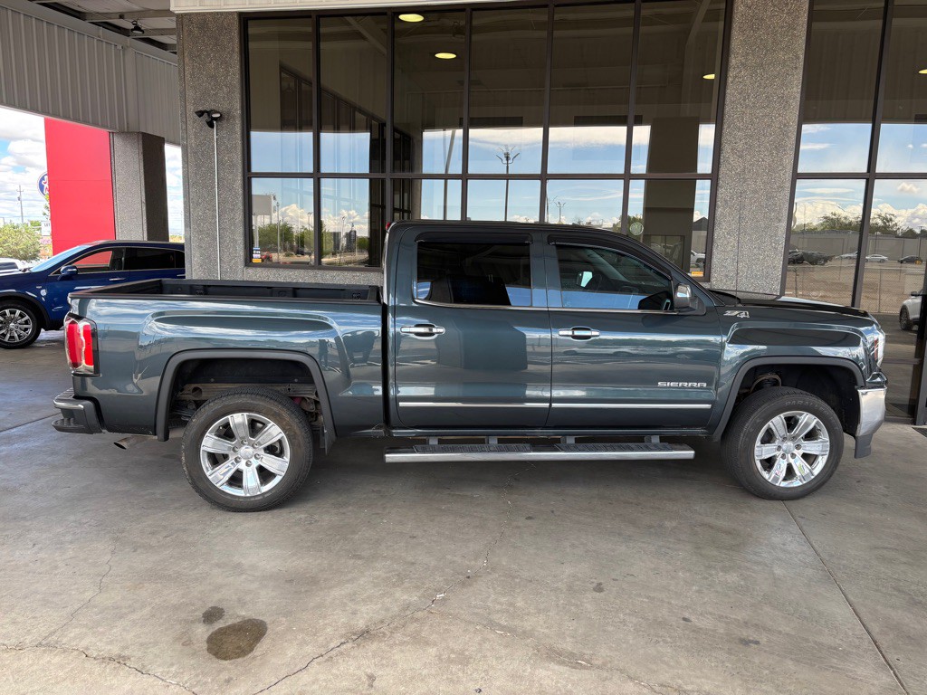 2018 GMC Sierra Image 3