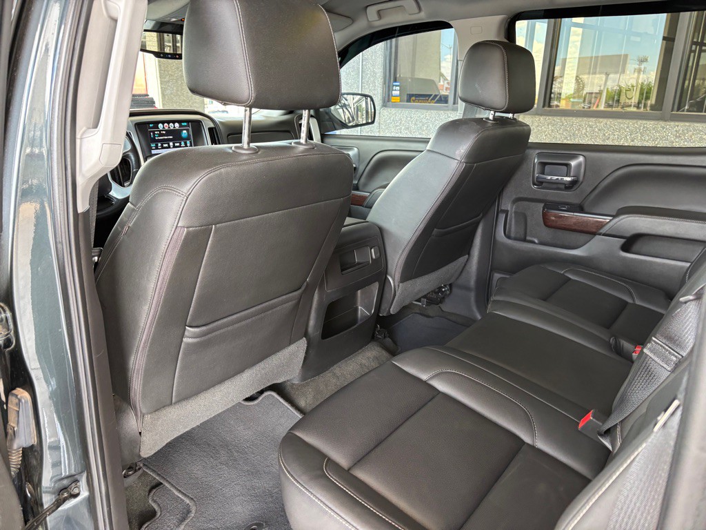 2018 GMC Sierra Image 24