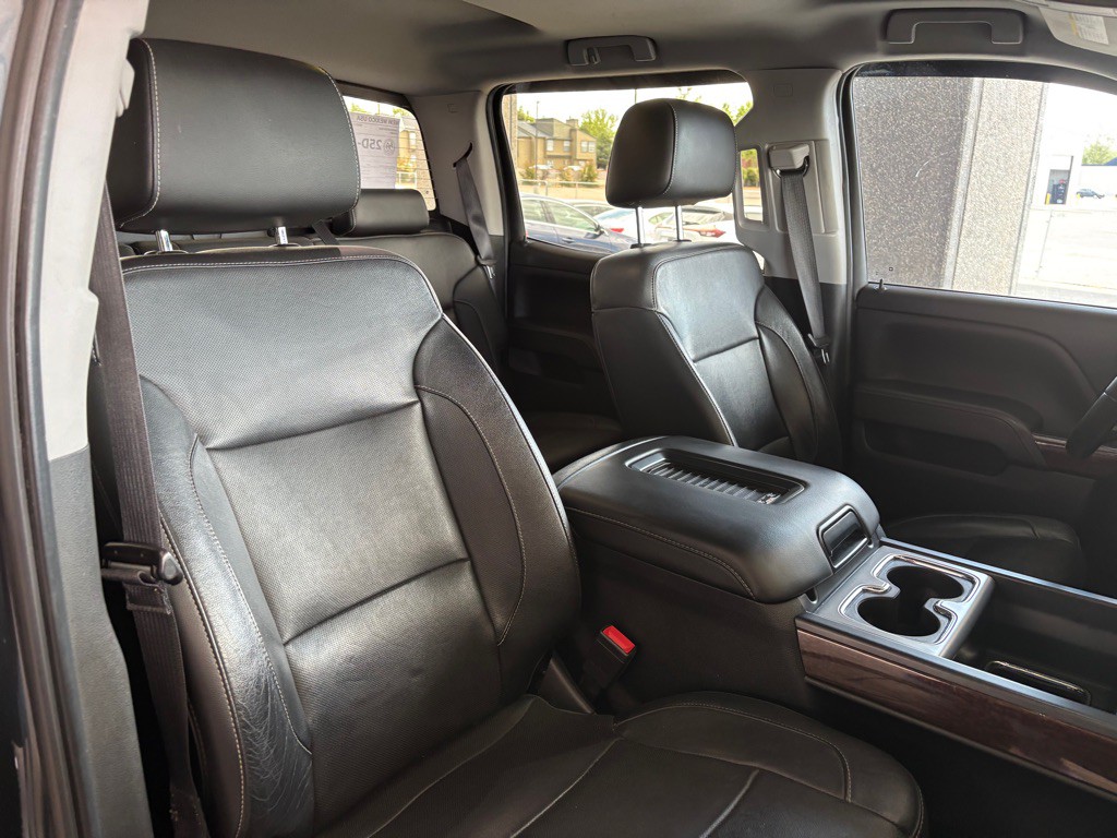 2018 GMC Sierra Image 32