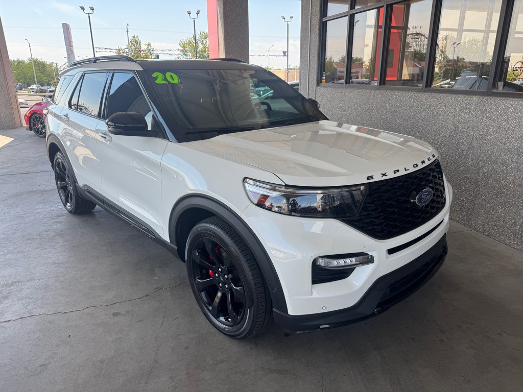 2020 Ford Explorer Image 4
