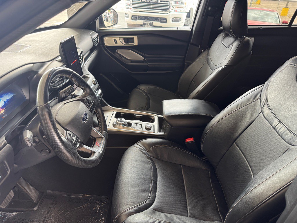 2020 Ford Explorer Image 6