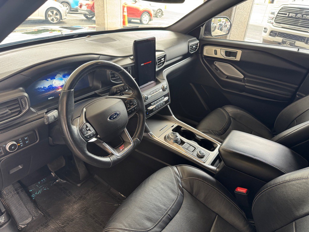 2020 Ford Explorer Image 8
