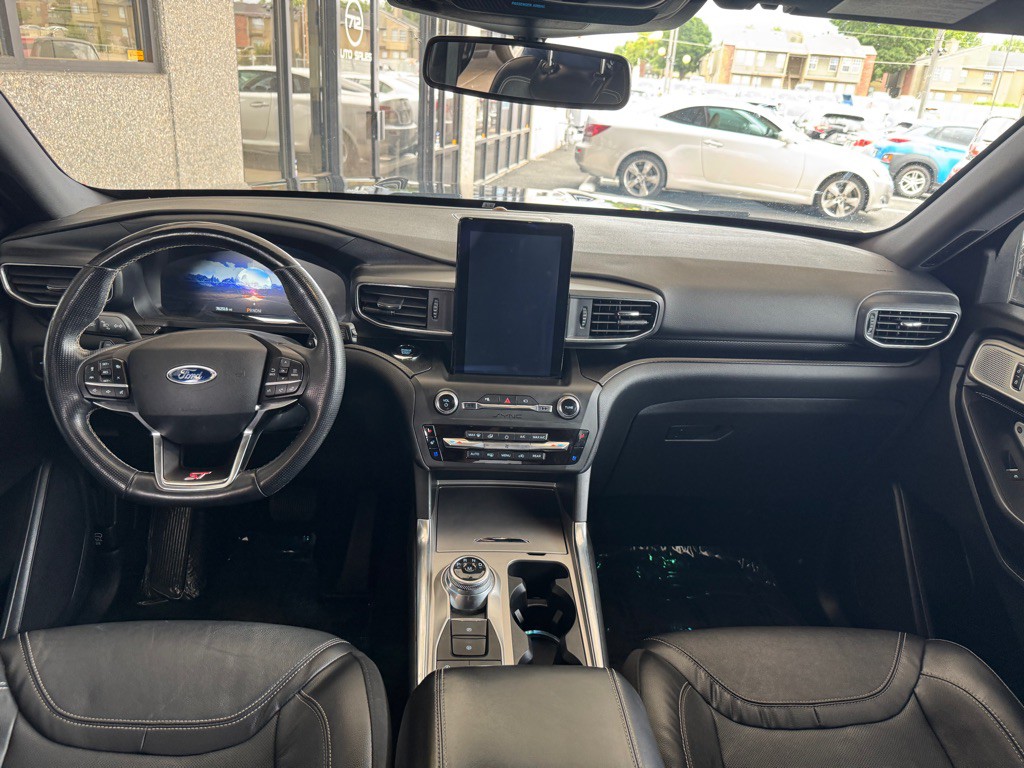 2020 Ford Explorer Image 19