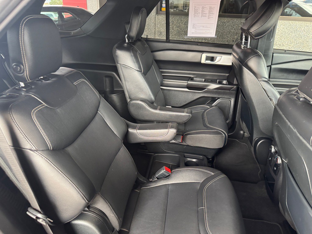 2020 Ford Explorer Image 22