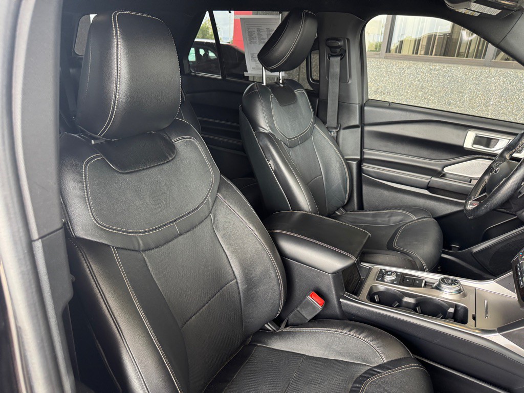 2020 Ford Explorer Image 23