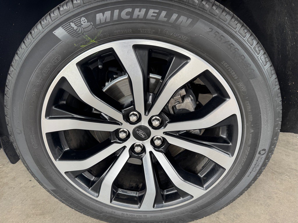2020 Ford Explorer Image 41