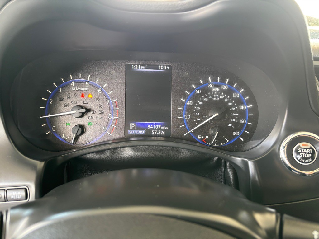 2018 INFINITI Q60 Image 11