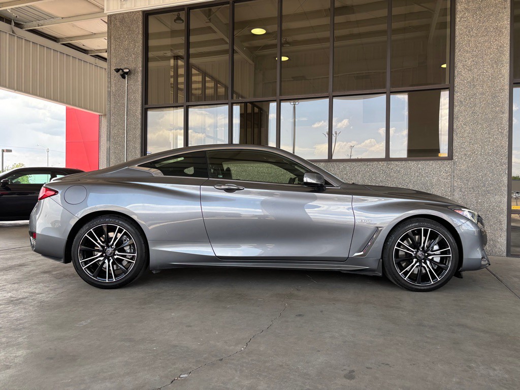 2018 INFINITI Q60 Image 29
